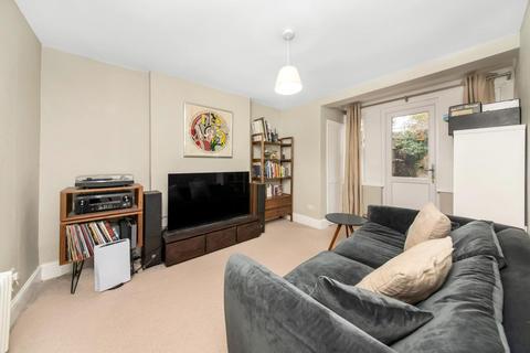 3 bedroom apartment for sale - St Julians Farm Road, West Norwood, London, SE27
