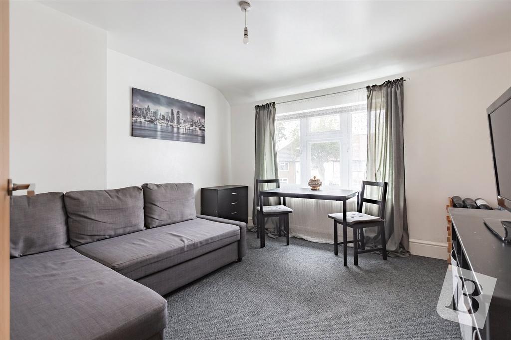 Living / Dining Area