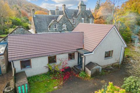 2 St Marys Tower St. Marys Road, Birnam, Dunkeld, PH8 0BJ