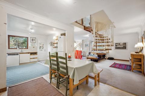 2 St Marys Tower St. Marys Road, Birnam, Dunkeld, PH8 0BJ