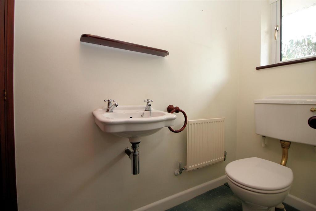 Cloakroom.jpg
