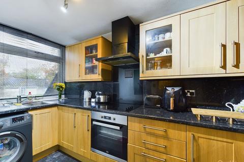 15 Hollywoods, Croydon, CR0 9JG