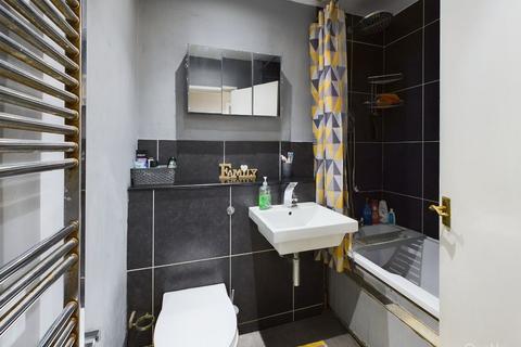 15 Hollywoods, Croydon, CR0 9JG