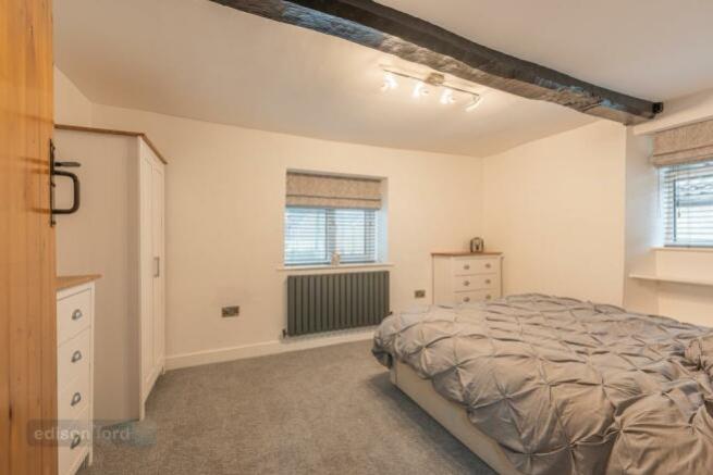 Bedroom master