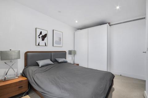 1 bedroom apartment for sale, Lombard Road London SW11