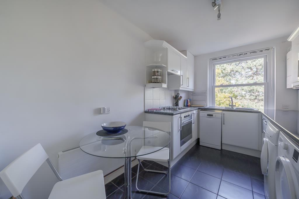 Summertown, Oxford, OX2 2 bed flat for sale £375,000