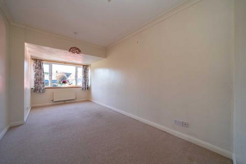 11 Green View Close, Bovingdon, Hemel Hempstead, HP3 0LE