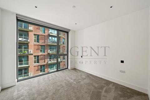 2 bedroom apartment for sale, Chartwell House, Palmer Road, SW11