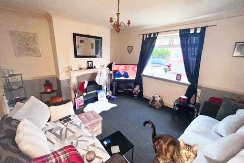 2 bedroom semi-detached house for sale - Kirkley Avenue, South Shields, Tyne and Wear, NE34 6PE