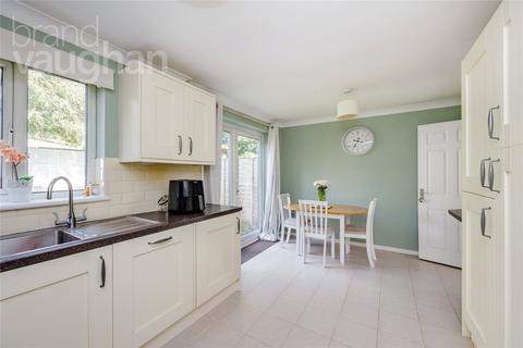3 bedroom semi-detached house for sale - Bridle Way, Telscombe Cliffs, East Sussex, BN10