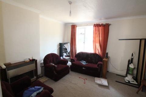 4 bedroom terraced house to rent, Bluebell Road, Norwich NR4