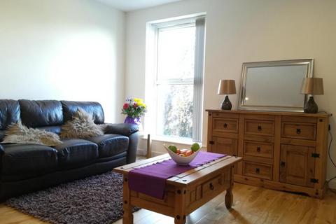 2 bedroom flat to rent - Flat 3 7 Uplands Terrace Uplands Swansea