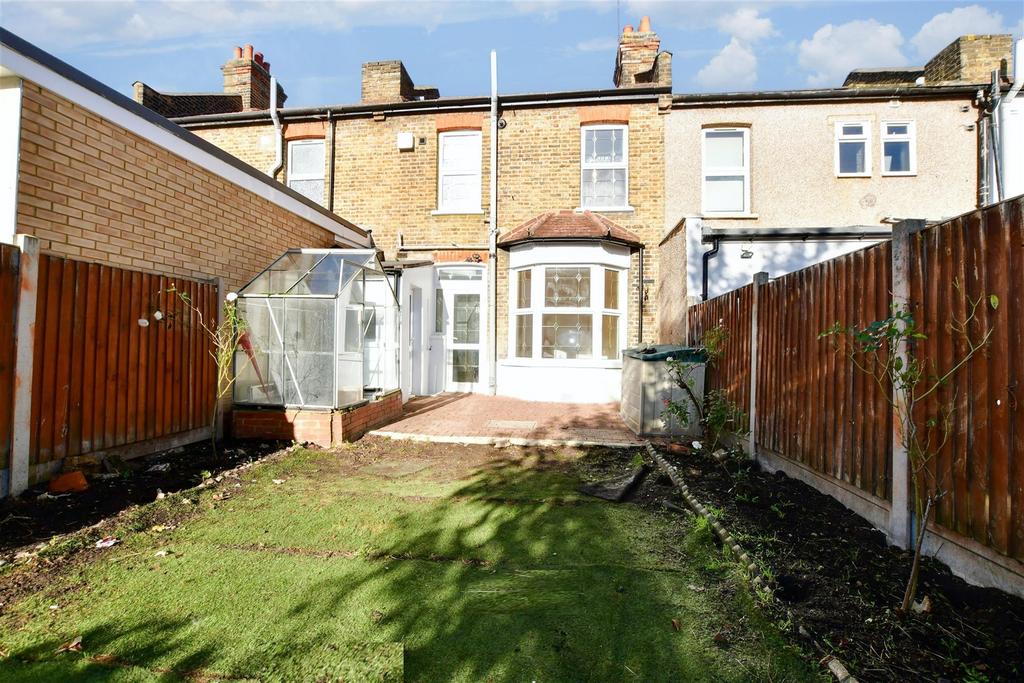 Lambourne Road, Ilford, Essex 3 bed terraced house for sale £500,000