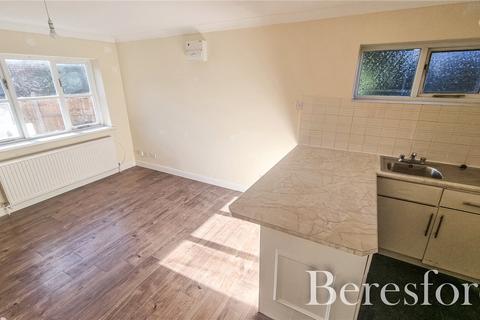 1 bedroom terraced house for sale, Loxley Court, Morris Road, RM3