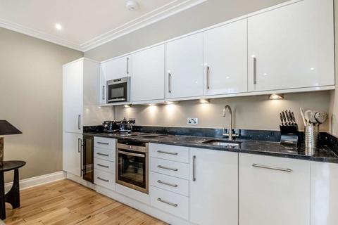 1 bedroom apartment to rent, Grosvenor Hill, W1K