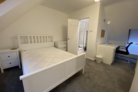 5 bedroom semi-detached house to rent - London Road, Headington, Oxford, Oxford, OX3