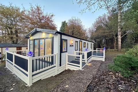 2 bedroom static caravan for sale, Nr Battle, St Leonards on Sea TN37