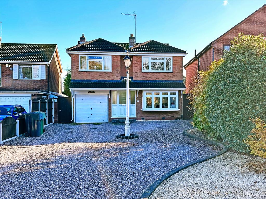 Alcester Road, Hollywood, B47 5NR 5 bed detached house for sale £525,000