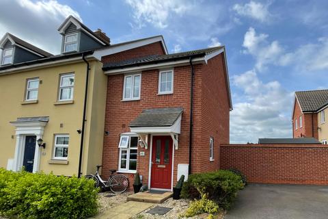 2 bedroom end of terrace house to rent, Snowdrop Way, Red Lodge, Bury St. Edmunds