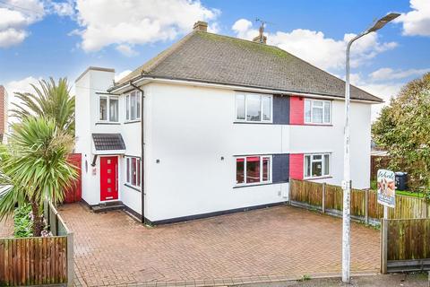 3 bedroom semi-detached house for sale - Melbourne Avenue, Ramsgate, Kent