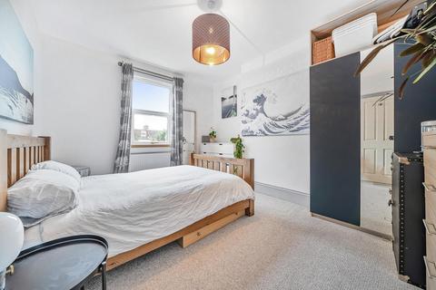 121 Torridon Road, London, SE6 1RG
