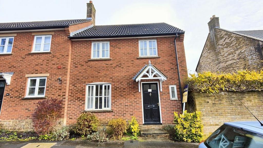 Granville Way, Sherborne, DT9 3 bed end of terrace house for sale £