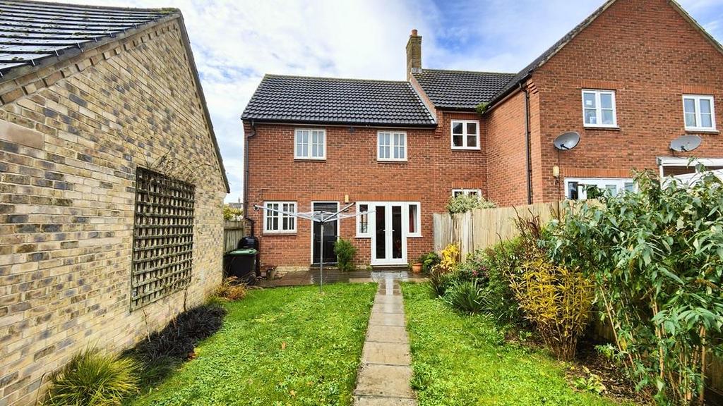 Granville Way, Sherborne, DT9 3 bed end of terrace house for sale £
