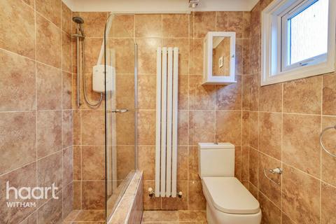 1 Crouch Drive, Witham, CM8 1TD