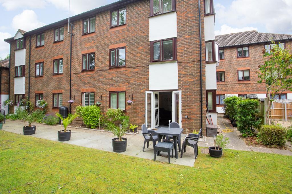 Ersham Road, Canterbury, CT1 2 bed apartment for sale £200,000