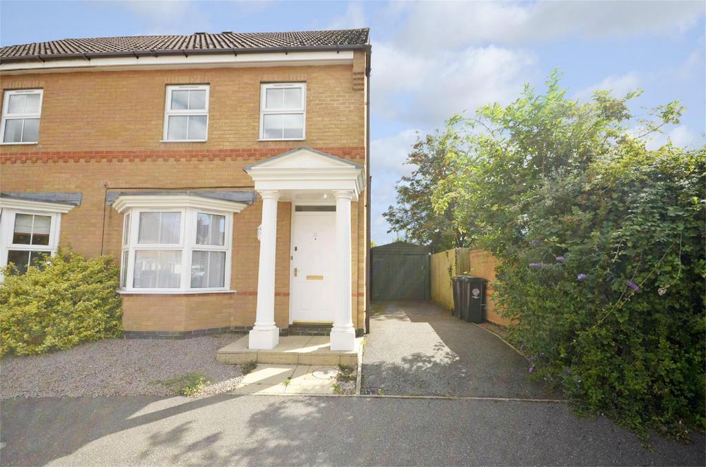 Monmouth Close, Thrapston 3 bed semidetached house to rent £1,050