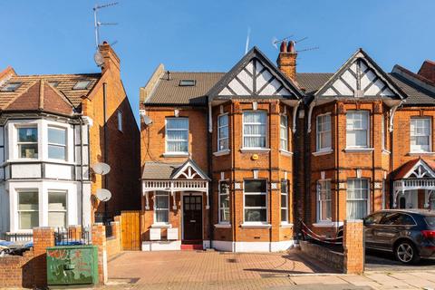 8 bedroom semi-detached house for sale - Brondesury Park, NW2, Brondesbury Park, London, NW2