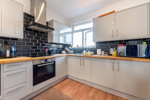 8 bedroom semi-detached house for sale - Brondesury Park, NW2, Brondesbury Park, London, NW2