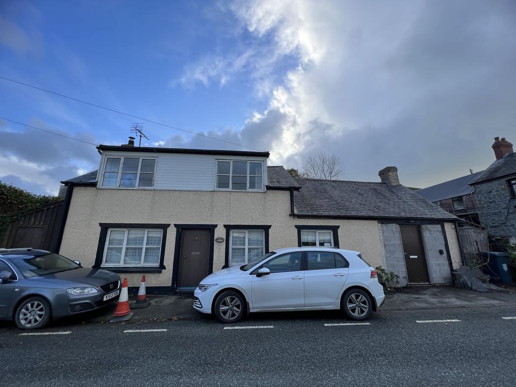 New Cross, Aberystwyth SY23 2 bed cottage for sale £169,950