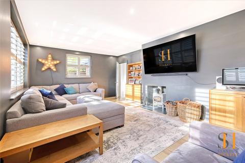 18 Back Lane, Stock, Ingatestone, CM4 9DG