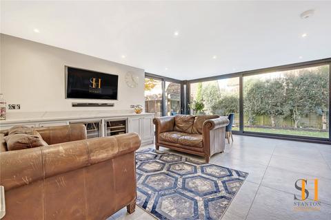 18 Back Lane, Stock, Ingatestone, CM4 9DG