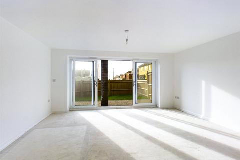 3 bedroom end of terrace house for sale, Second Road, Peacehaven, East Sussex, BN10