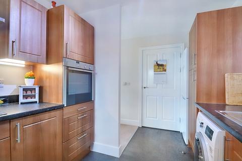 2 bedroom apartment for sale, at Greenfields, Theedway, Leighton Buzzard LU7