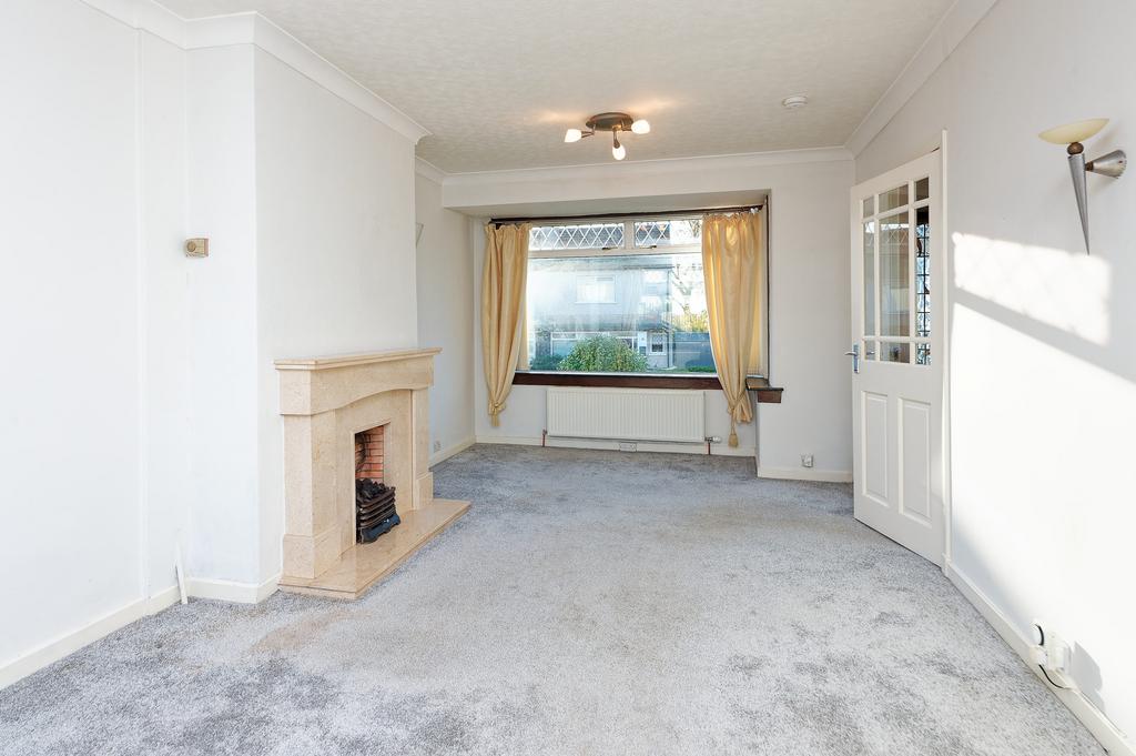 22 Methuen Road, Paisley, PA3 4JX 2 bed semidetached house £139,999