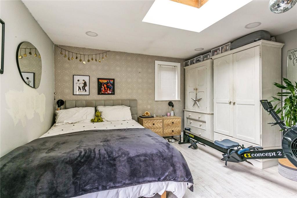 Studio Bedroom