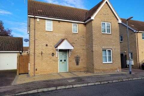 4 bedroom detached house for sale - Ravenscroft, Chatteris, Cambridgeshire, PE16 6NW