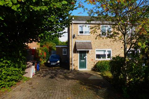 3 bedroom end of terrace house for sale, Crouch Hill Road, Banbury