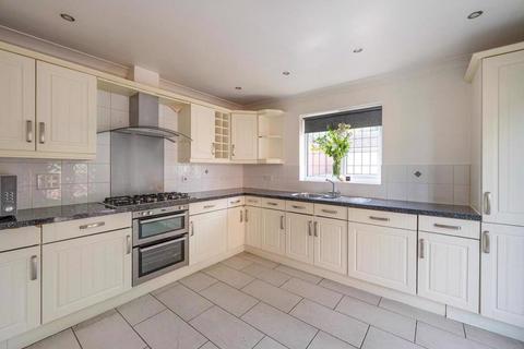 5 bedroom detached house for sale - Apple Tree Way ,Bessacarr,  Doncaster, South Yorkshire