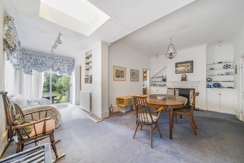 4 bedroom semi-detached house for sale, Westbere Road, London, NW2