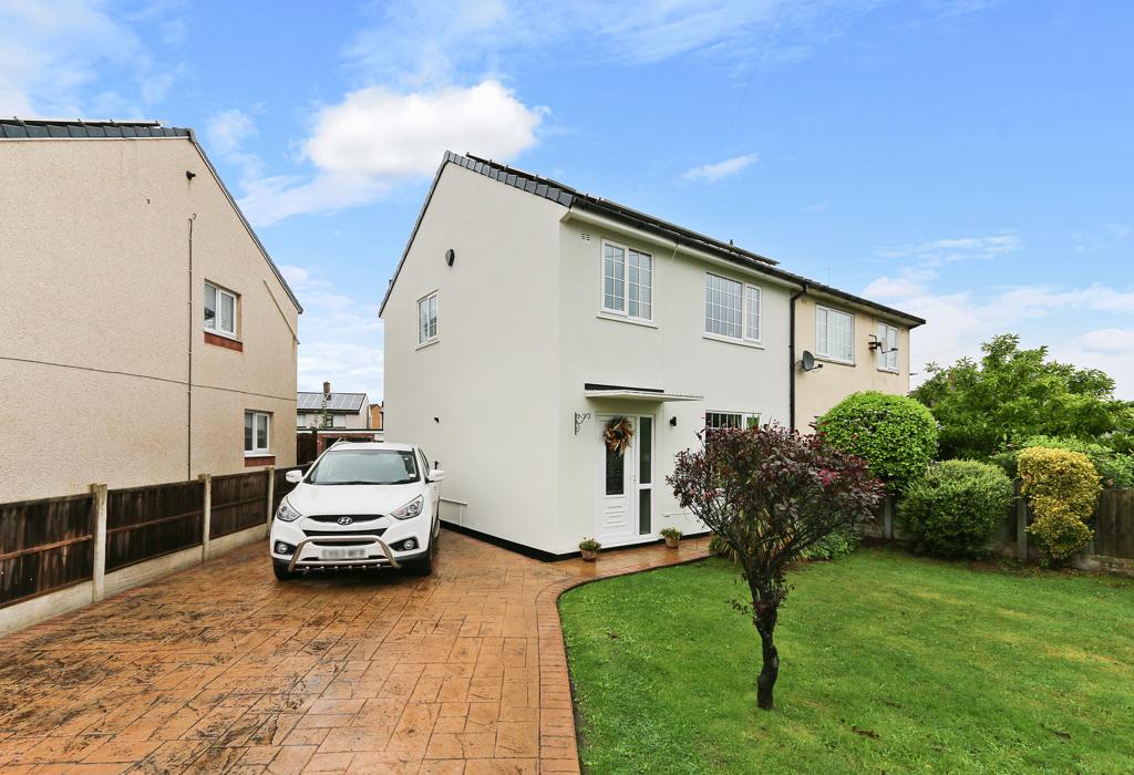 Cherry Grove, Doncaster, South Yorkshire 3 bed semidetached house for