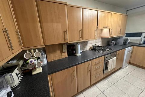 2 bedroom flat for sale, Embassy Lodge,  Regents Park Road,  N3