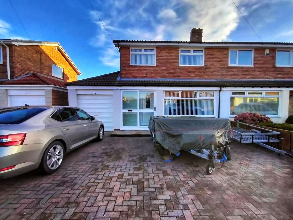 Beverley Drive, Stakeford, Choppington, Northumberland, NE62 5XZ 3 bed