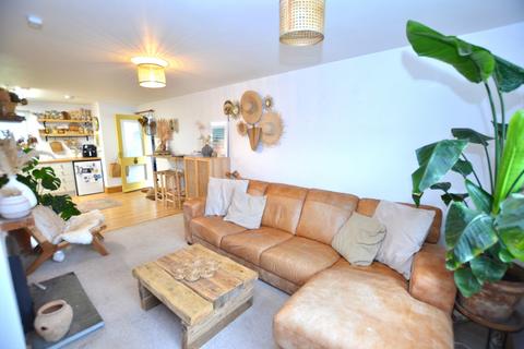 8 Poundstock Close, Cardinham, Bodmin, PL30 4BQ