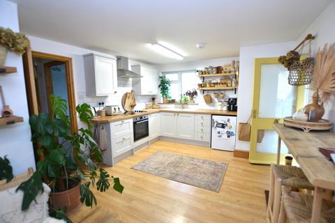 8 Poundstock Close, Cardinham, Bodmin, PL30 4BQ