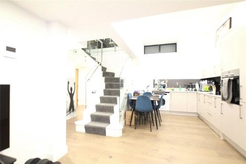 2 bedroom apartment to rent - Olive Grove House, Fieldgate Street,, London, E1