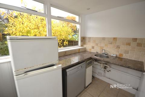 308 Hook Road, Chessington, KT9 1NY